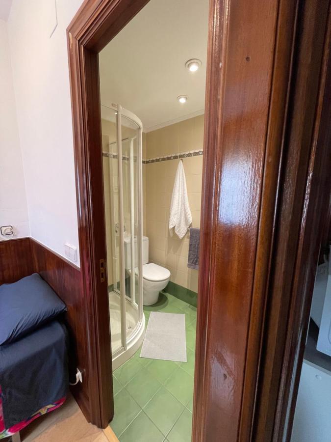 Habitacion Con Bano Privado Bilbao Ngoại thất bức ảnh