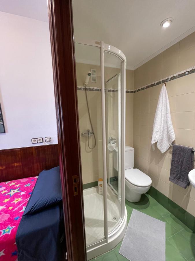 Habitacion Con Bano Privado Bilbao Ngoại thất bức ảnh